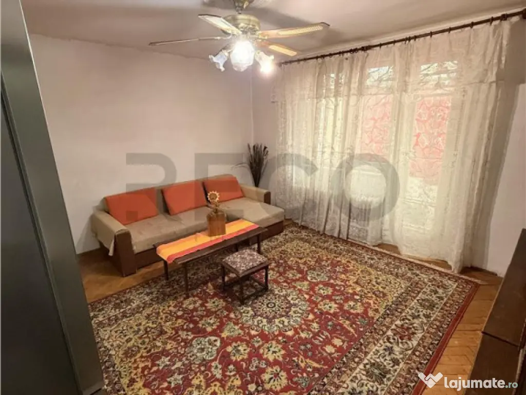 Apartament Ultracentral , Complet Mobilat Utilat si cu Boxa