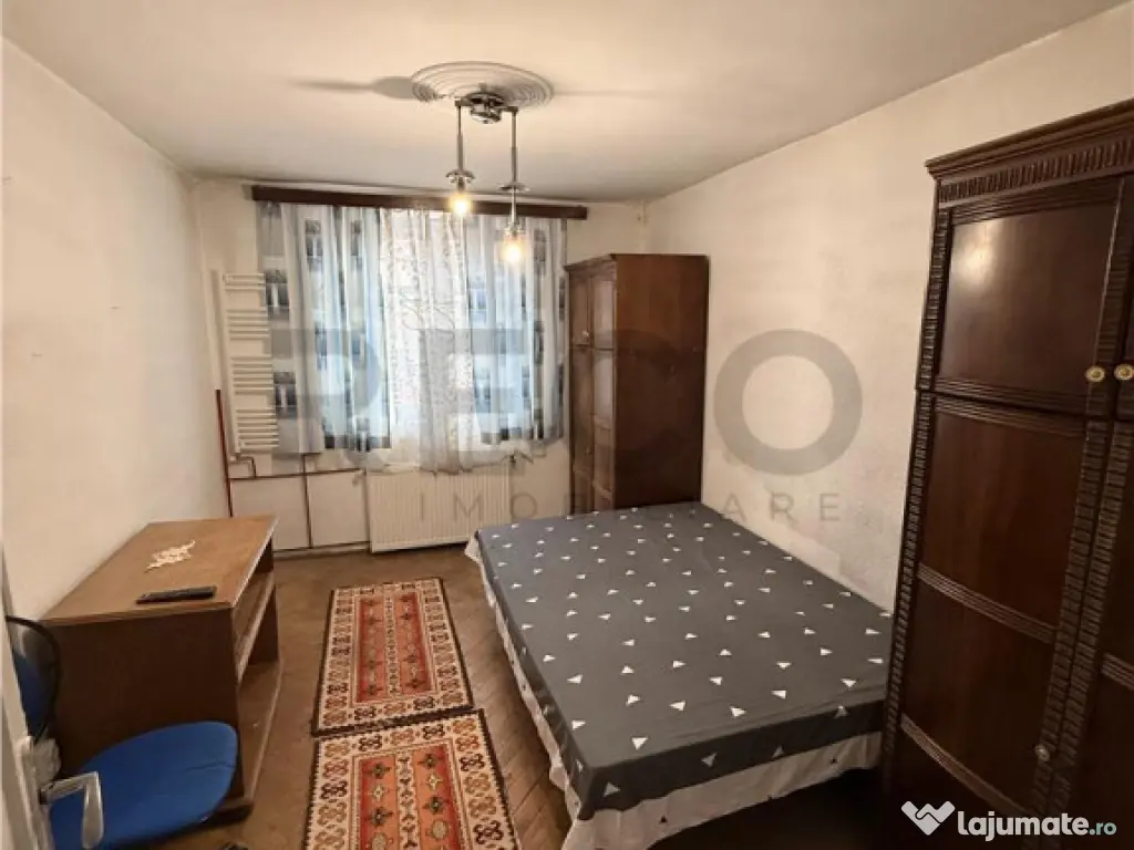 Apartament Ultracentral , Complet Mobilat Utilat si cu Boxa 