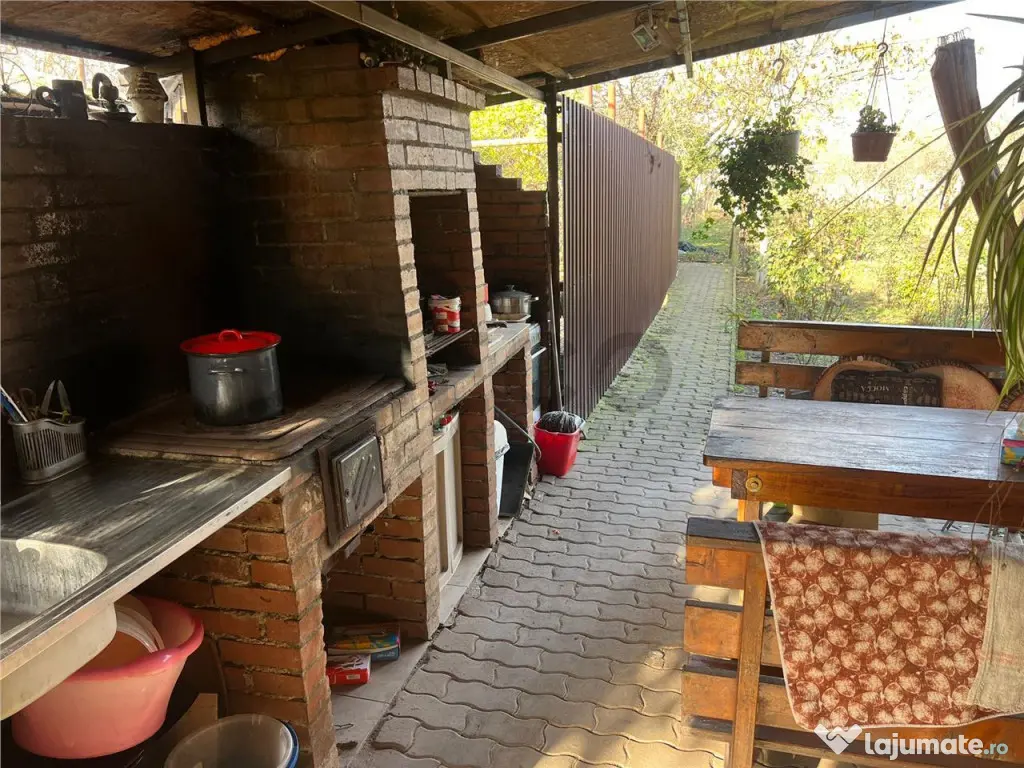 RECO Casa frumoasa la sosea SALARD