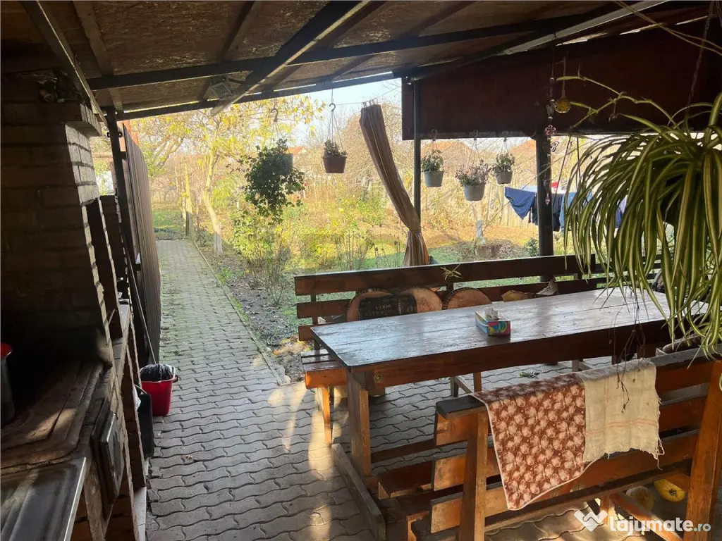 RECO Casa frumoasa la sosea SALARD