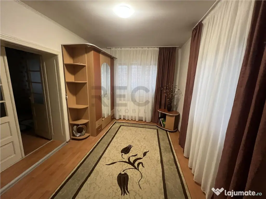 RECO - CASA Santandrei, teren 988 GARAJ CASA VECHE 