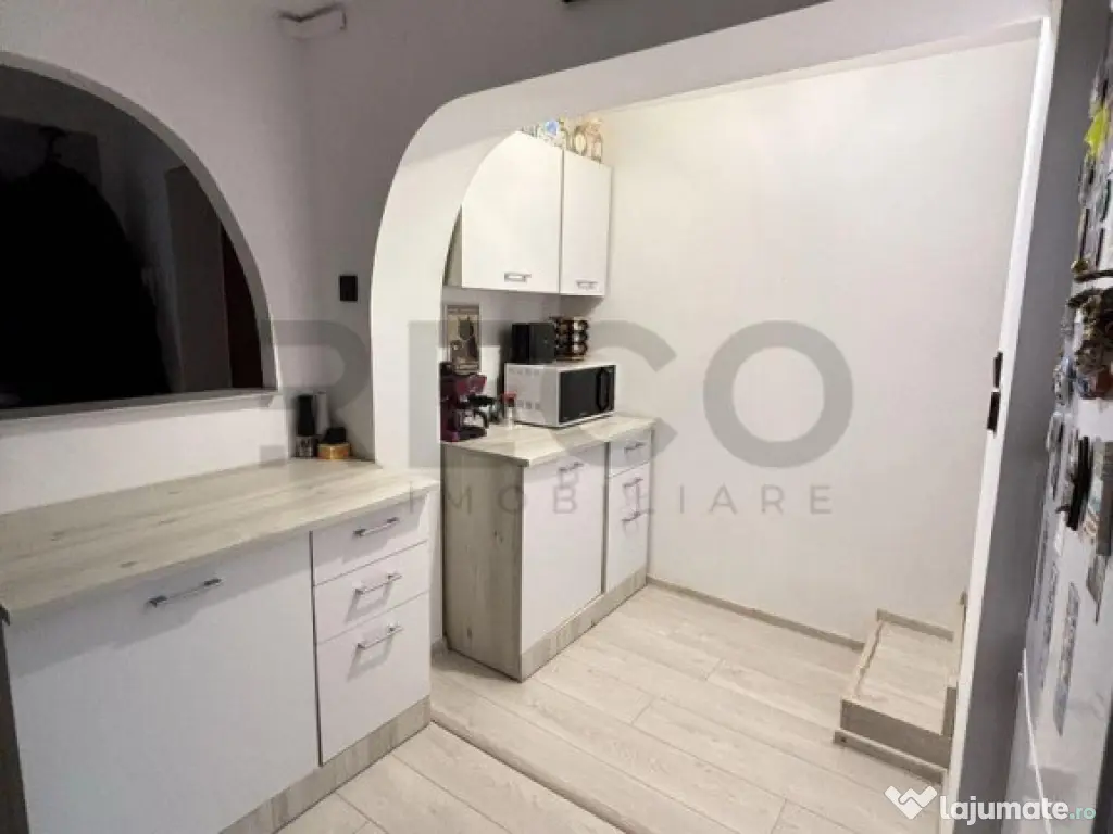 Vand apartament Apartament cu 2 camere de - Centru, Zalau ( 