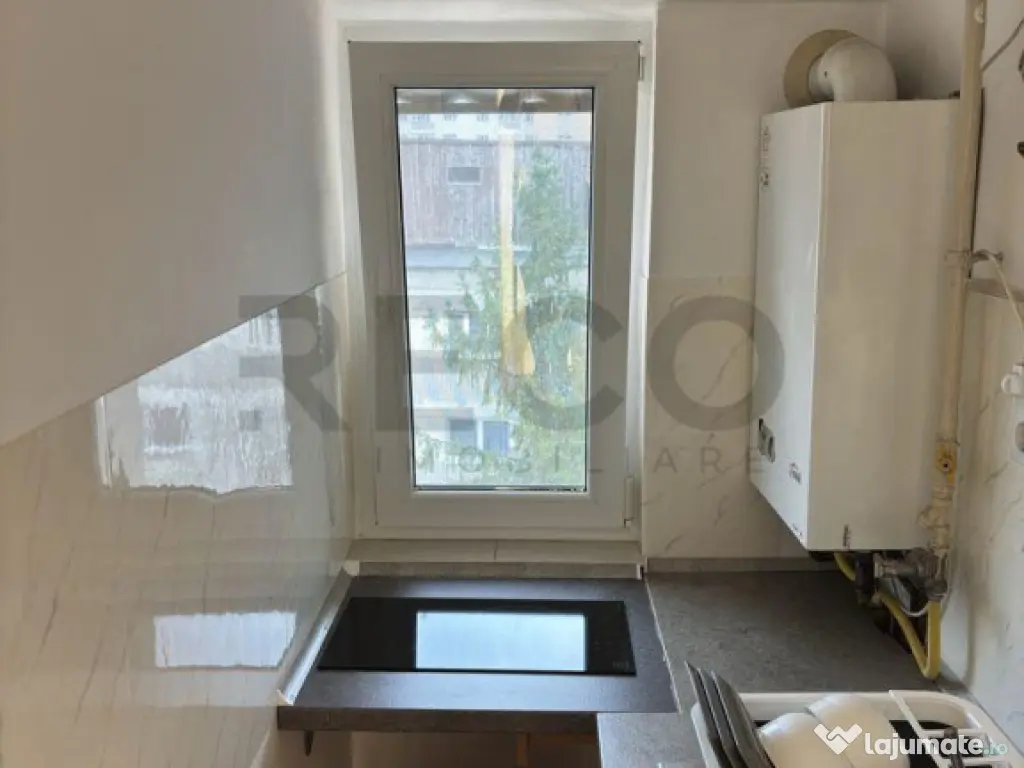 Vand apartament Apartament cu 2 camere de - Centru, Zalau ( 