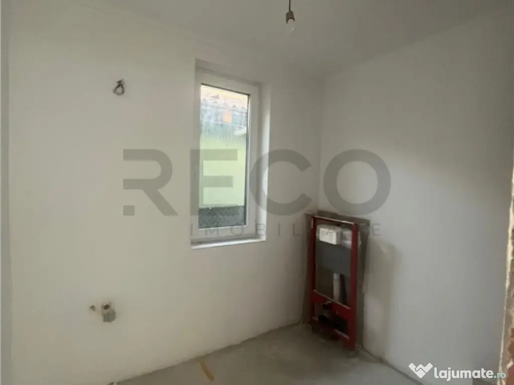 RECO Casa plan parter cu 3 dormitoare-finisata la alb - Pale 