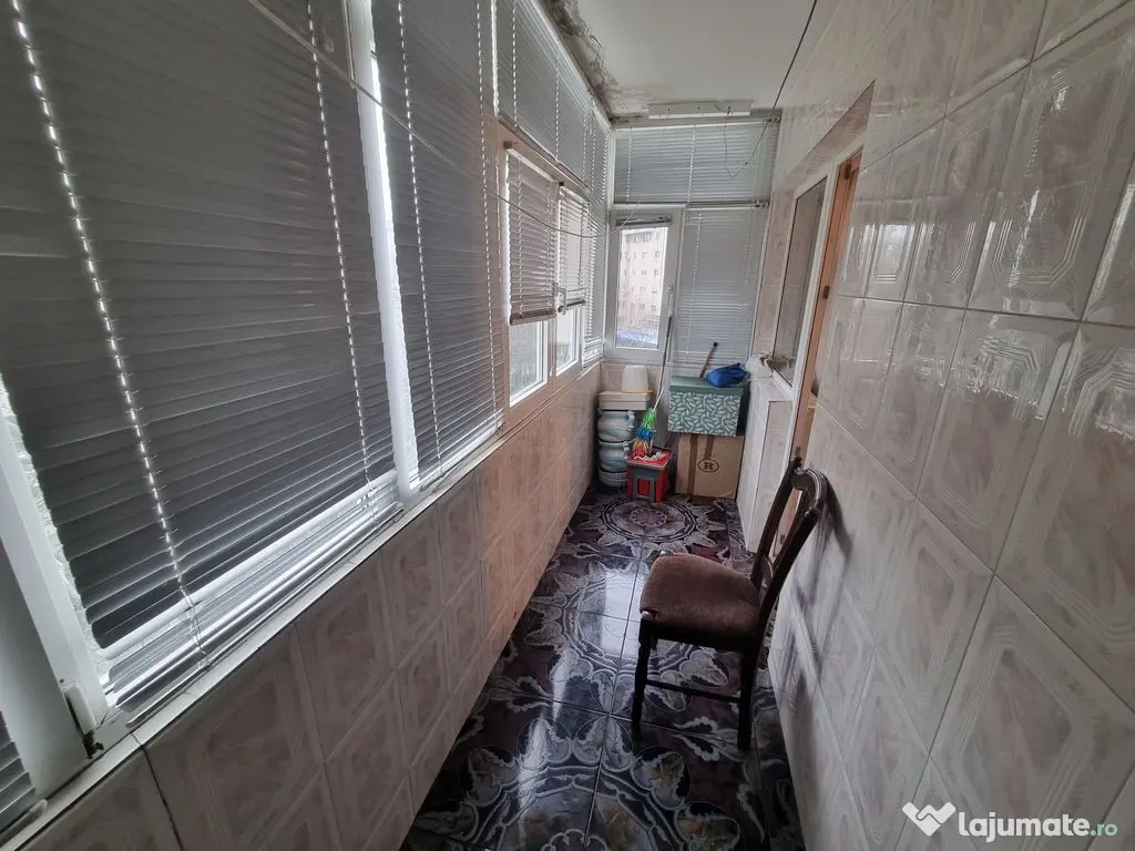 Faleza nord unirii-apartament 4 camere decomandat 