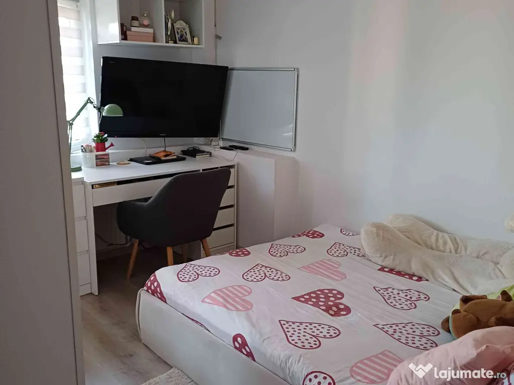 3 camere Otopeni centru – mobilat complet, parcare inclusă, etaj 1/2 