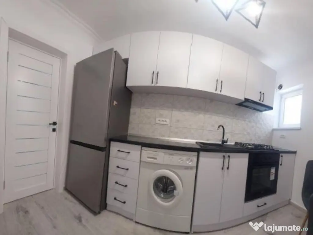 Apartament 2 camere de inchiriat zona Far 