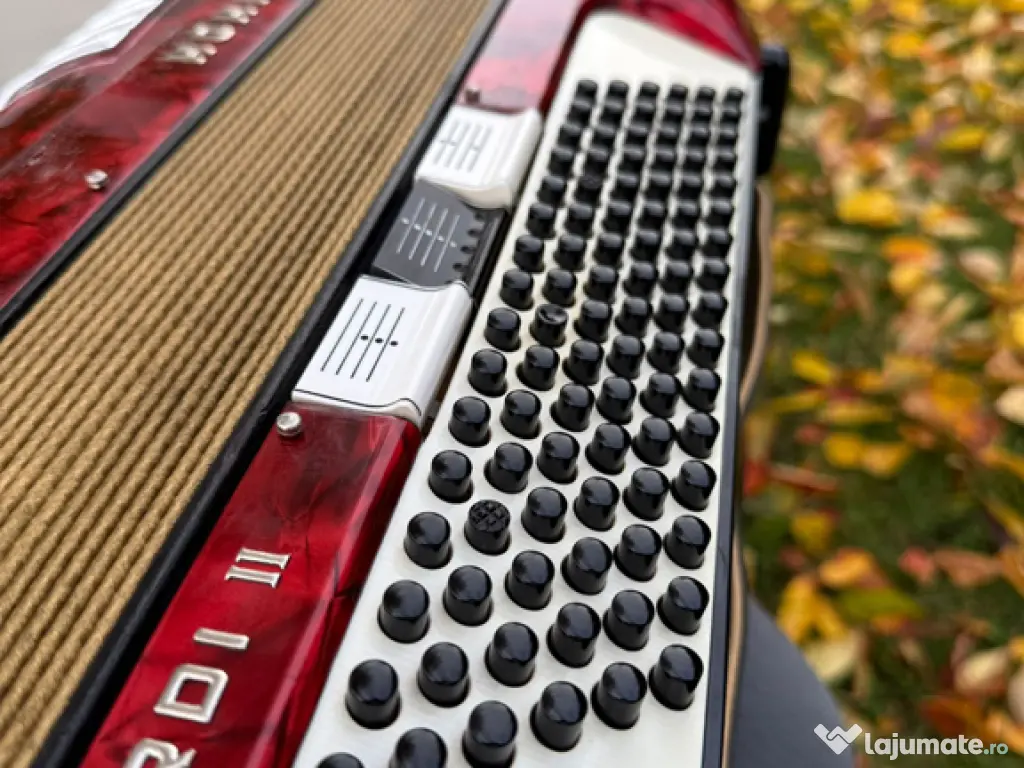 Vând Acordeon Hohner Verdi 2