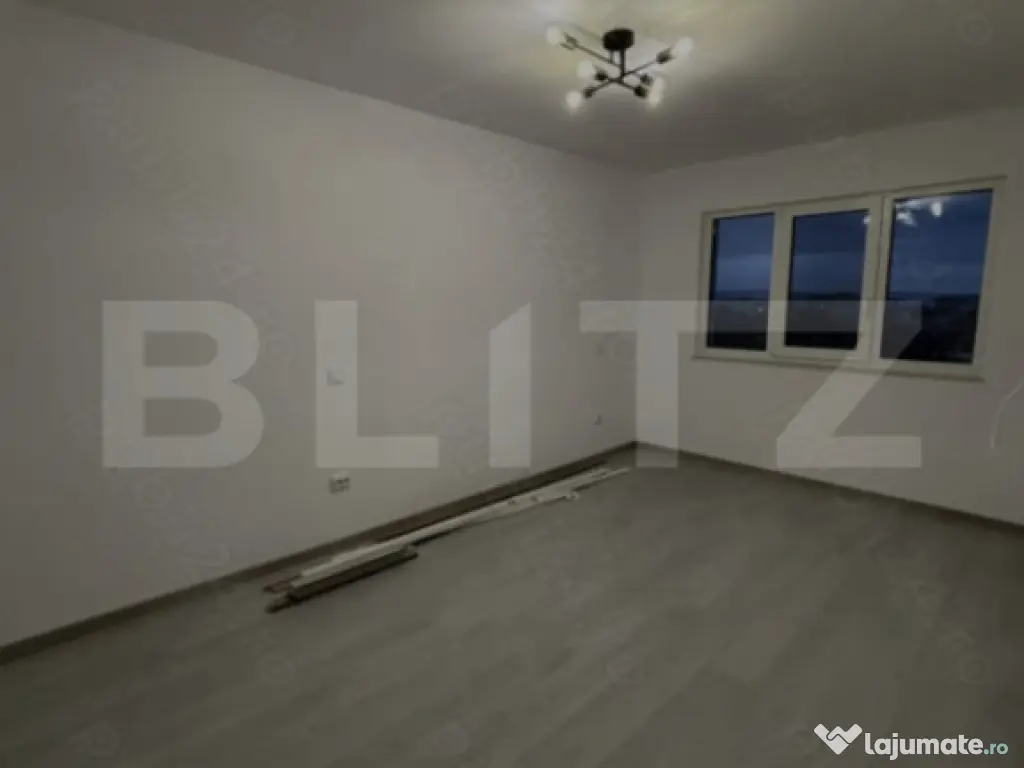 4 camere decomandat, renovat 2025,încălzire în pardoseal? 