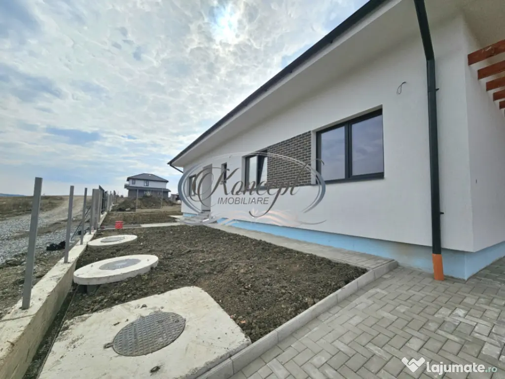 Casa eficienta energetic, noua, cu pod mansardabil generos 