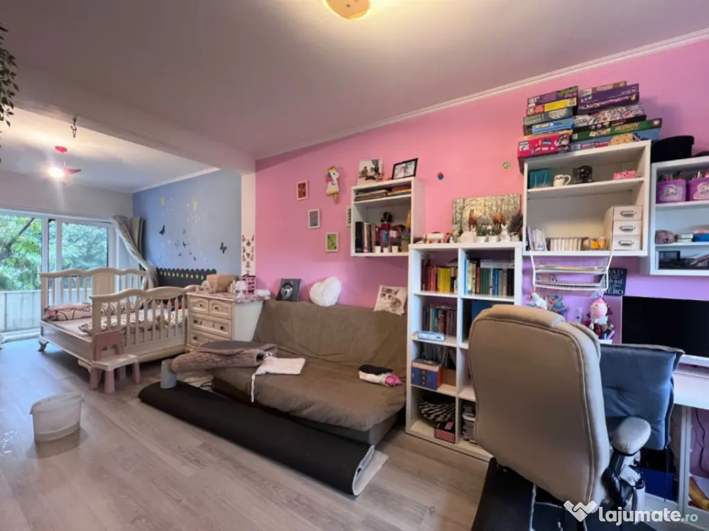 Pipera - Vilă duplex 6 camere și 4 băi 