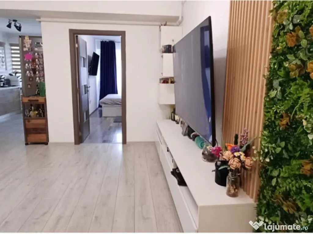 Apartament cochet cu 2 camere Tractorul 