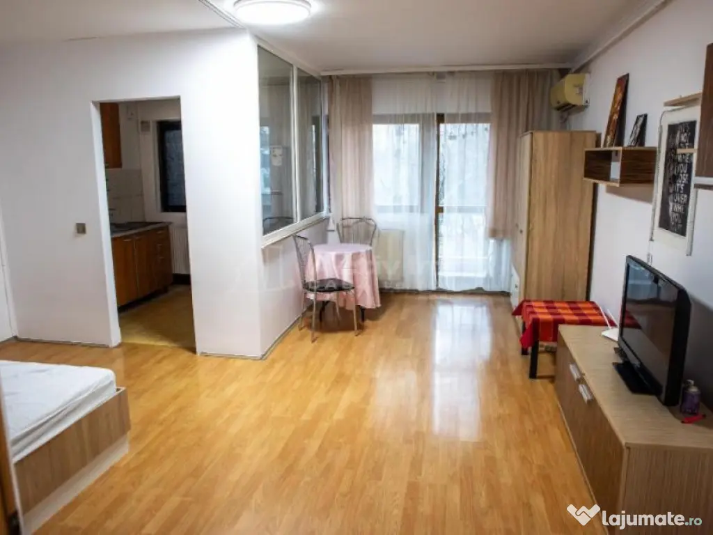 Garsoniera spatioasa 45mp - Colentina - mobilata si utilata 