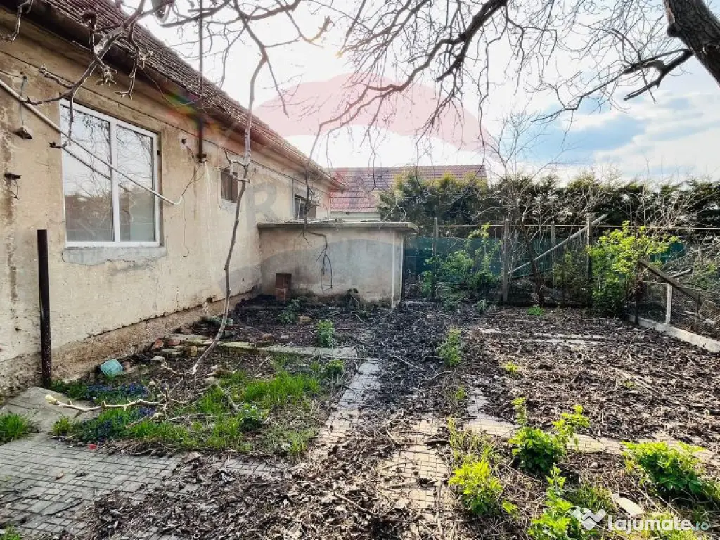 Casă / Vilă cu 4 camere de vânzare Santandrei 