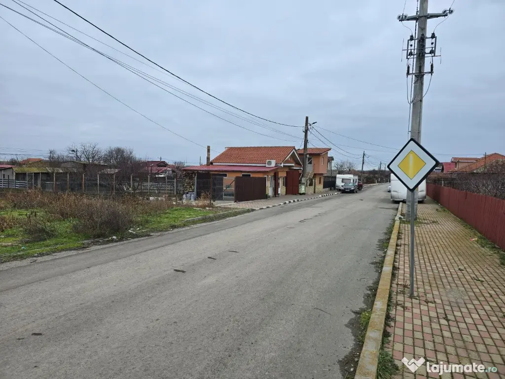 Vanzari terenuri in Tuzla lot de casa 