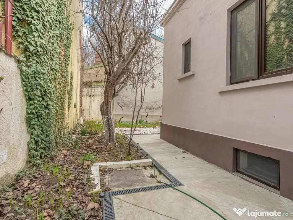 Piata Muncii - Decebal, casa 87 mp totali, 179 mp curte l... 