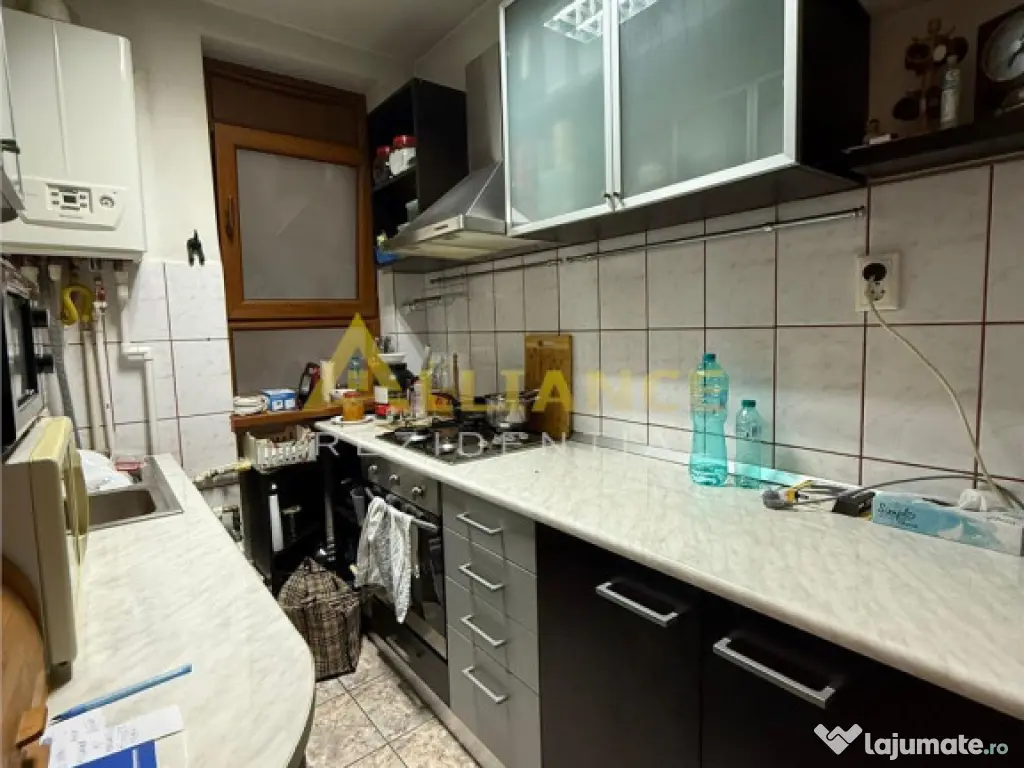 Apartament 2 camere etaj 1 zona Unirii centrala perfect pent 