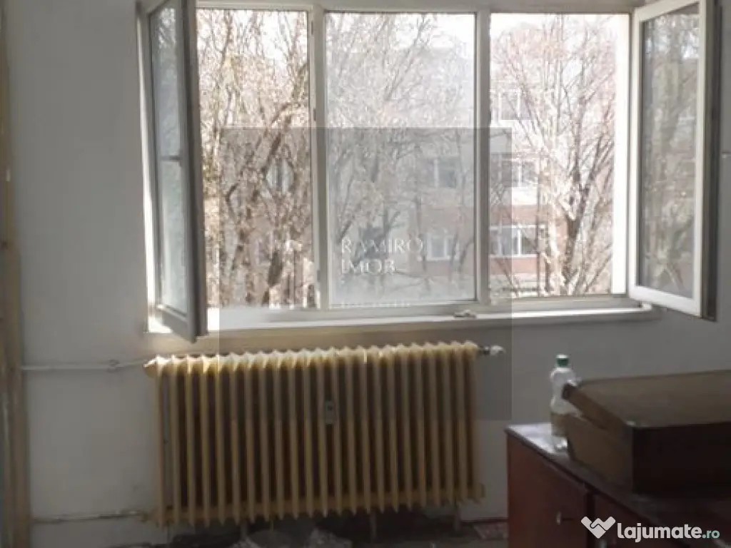 OCAZIE 2 CAMERE DECOMANDAT ANTIAERIANA 