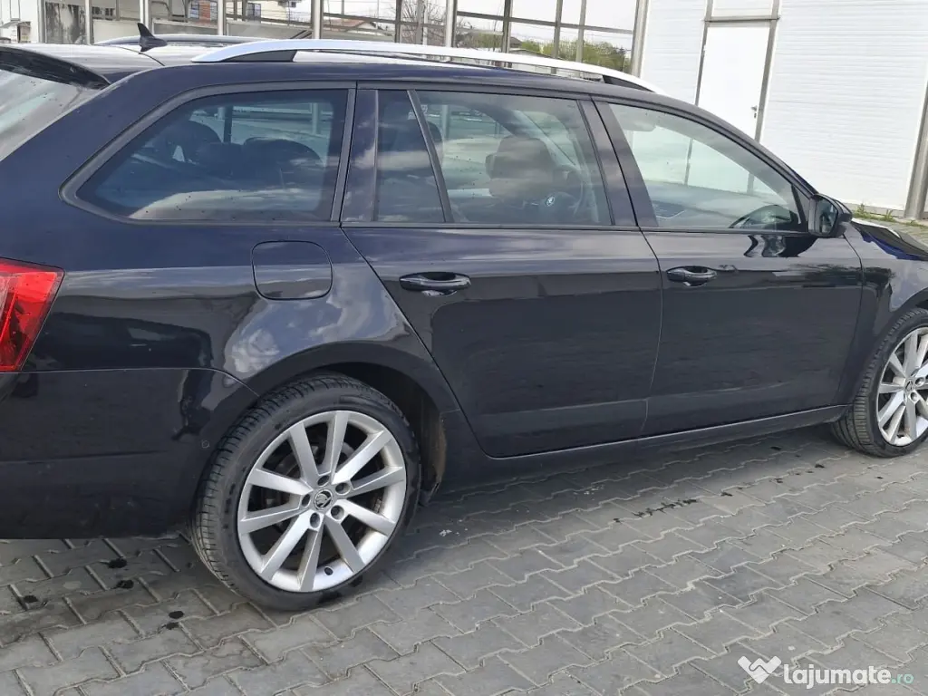 Skoda Octavia 3 Greenline, Piele, navigatie 