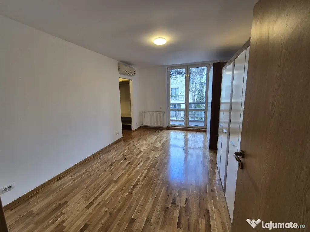 Vila superba direct de la proprietar Corbeanca 