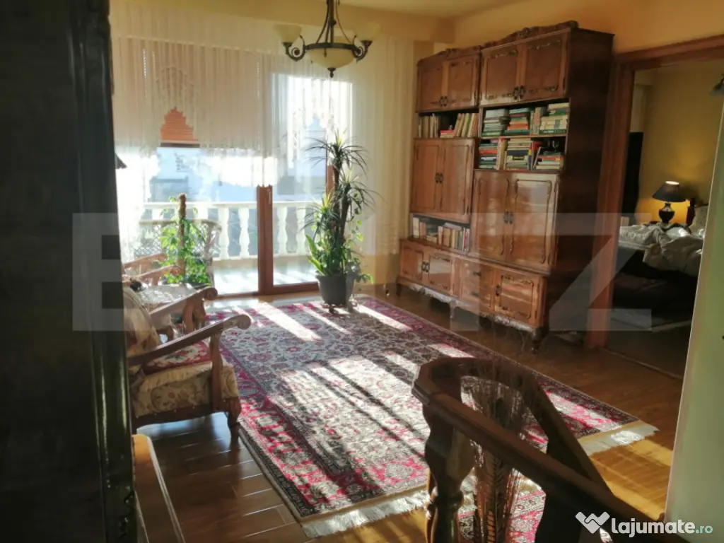 Casă cochetă cu design modern și grădină superbă în G 