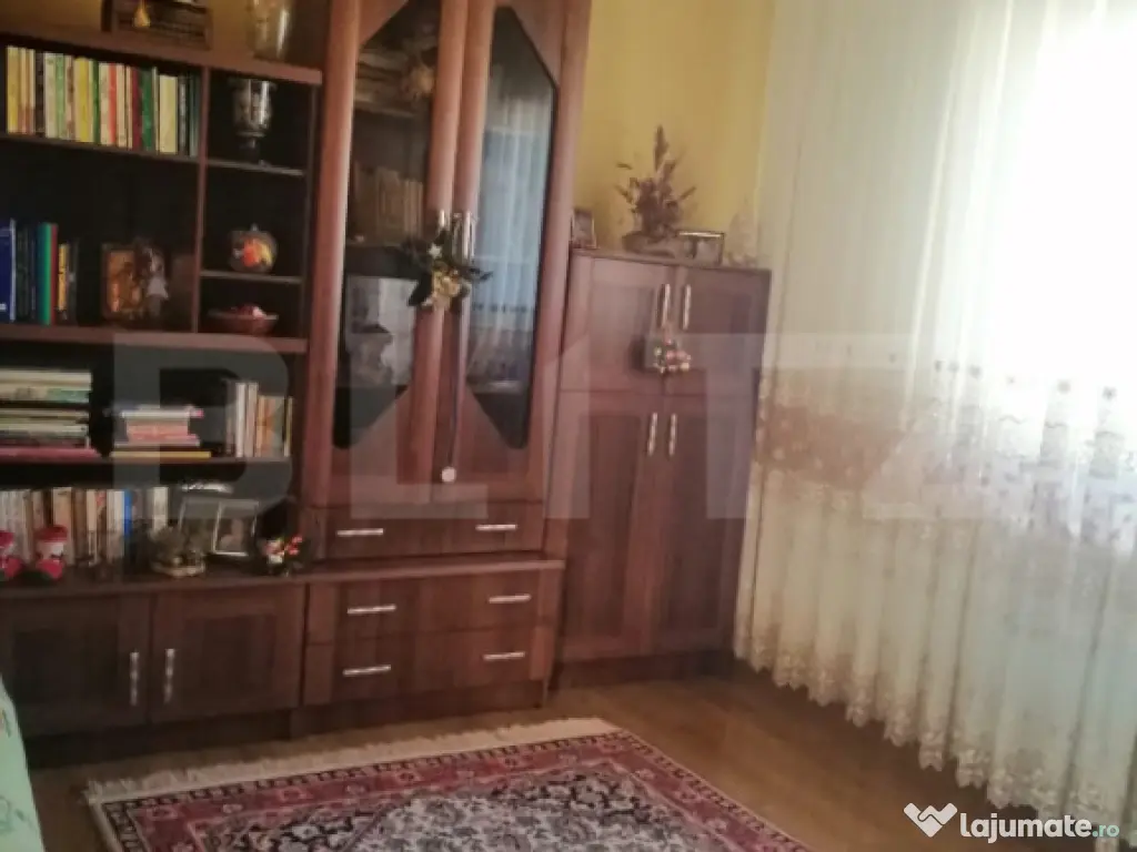 Casă cochetă cu design modern și grădină superbă în G 