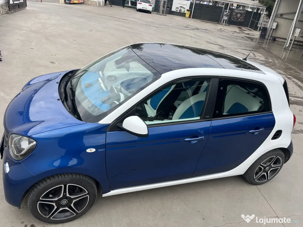 Vand Smart ForFour, 2015, benzina