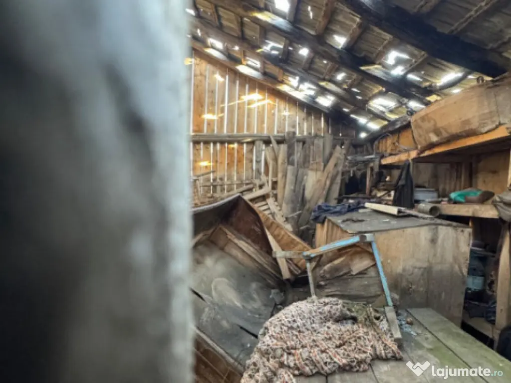 Casă Asuaju de Sus, 47 ari teren, investiție, necesită re