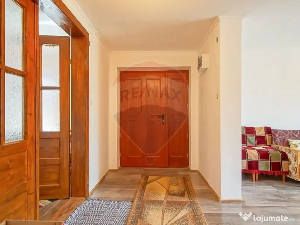 Casă autentică cu teren de 1310 mp, liniște și acces ... 