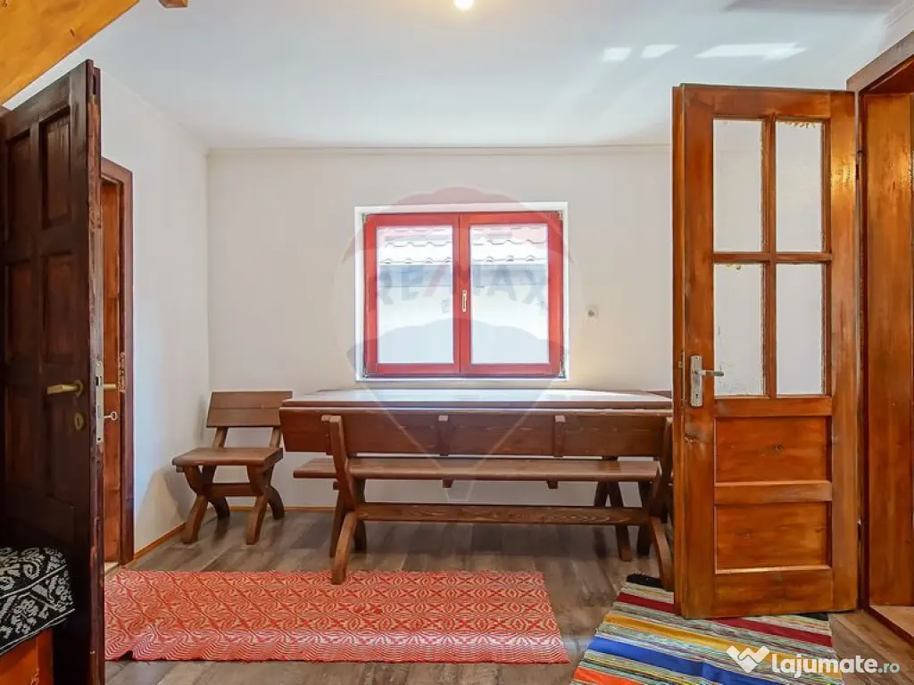 Casă autentică cu teren de 1310 mp, liniște și acces ... 