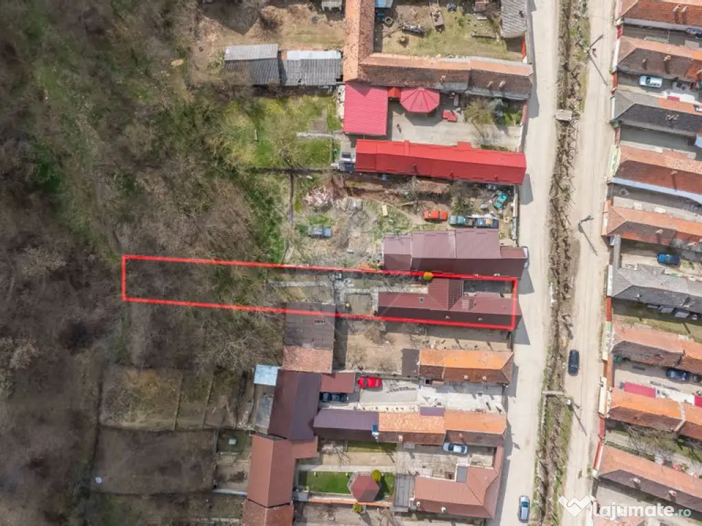 Casă autentică cu teren de 1310 mp, liniște și acces ... 