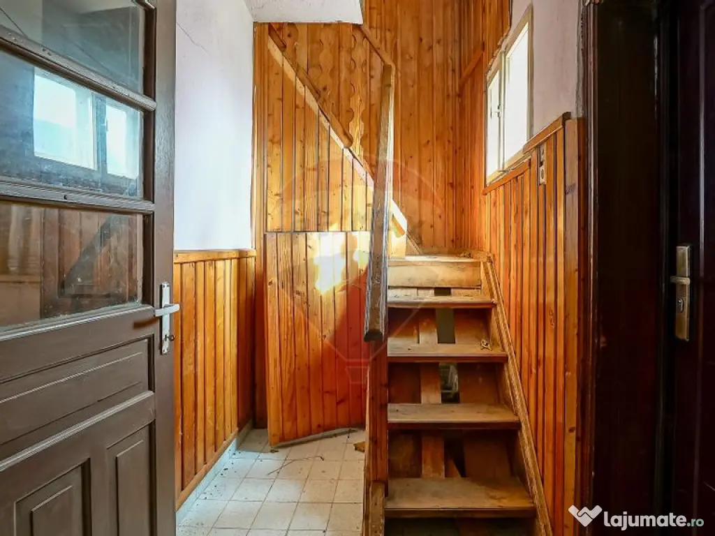 Casă + teren de vânzare – comision 0% 