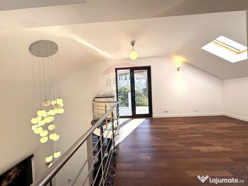 Vila individuala, 7 camere, 2 garaje, curte - Pipera, Cor... 