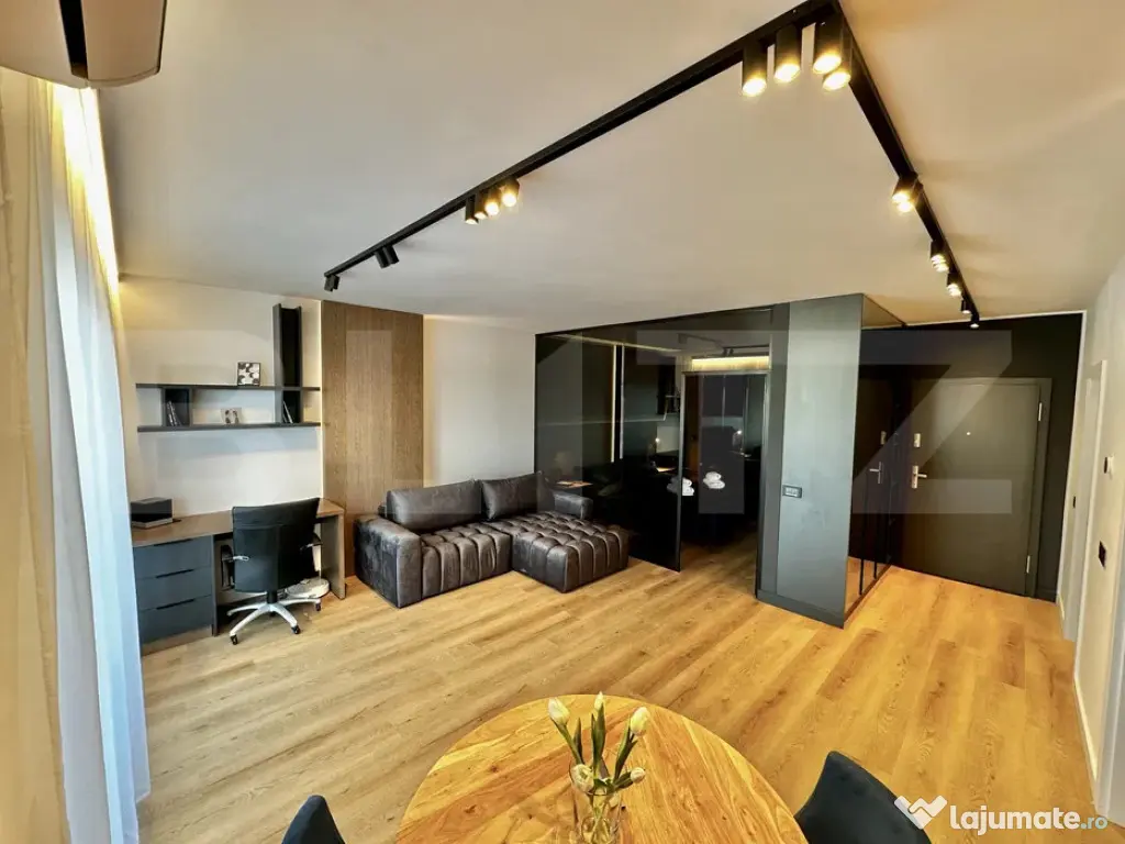 Apartament 2 camere, modern, parcare, zona Rivus 