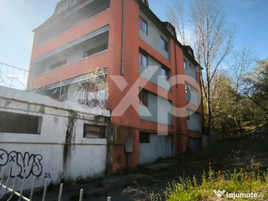 FRATII GOLESTI | Clădire P+3+M, 928 mp, teren 1.996 mp, des 