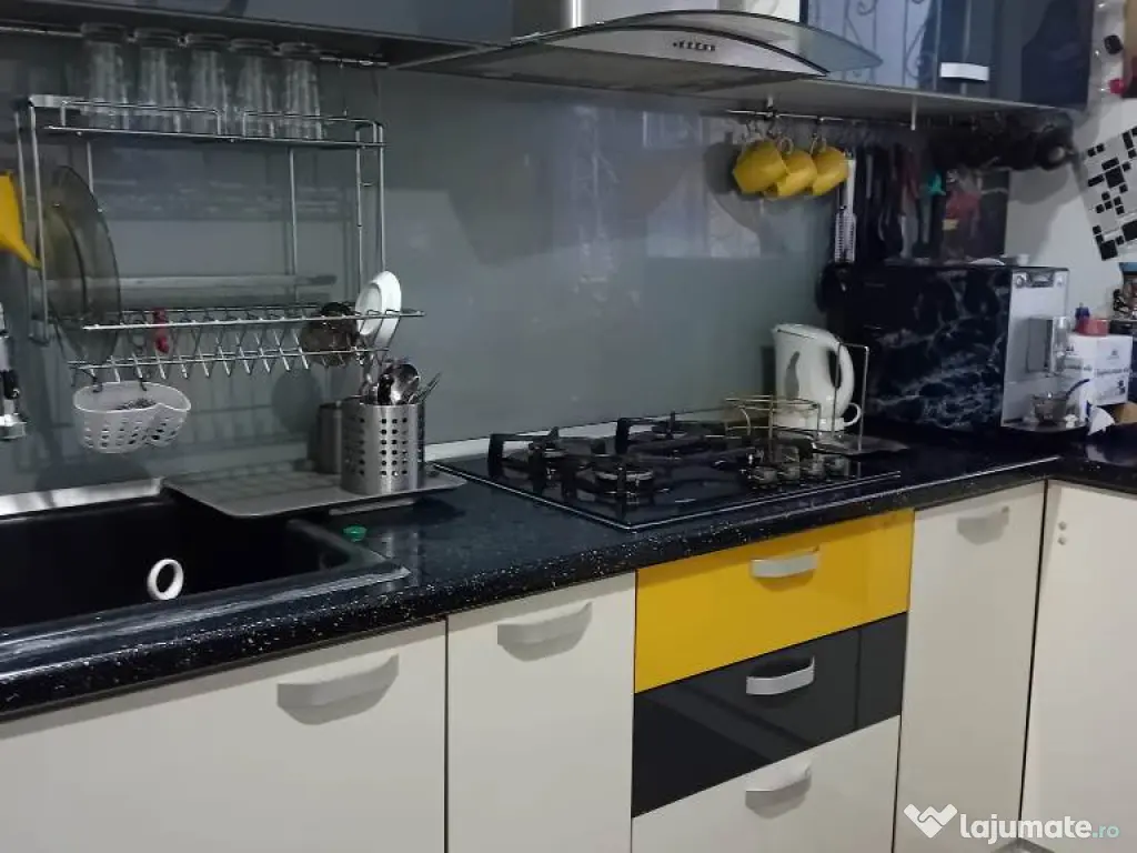 Schimb/vand 3 cam parter, Veranda Mall - Colentina, ideal varstnici sau firme 