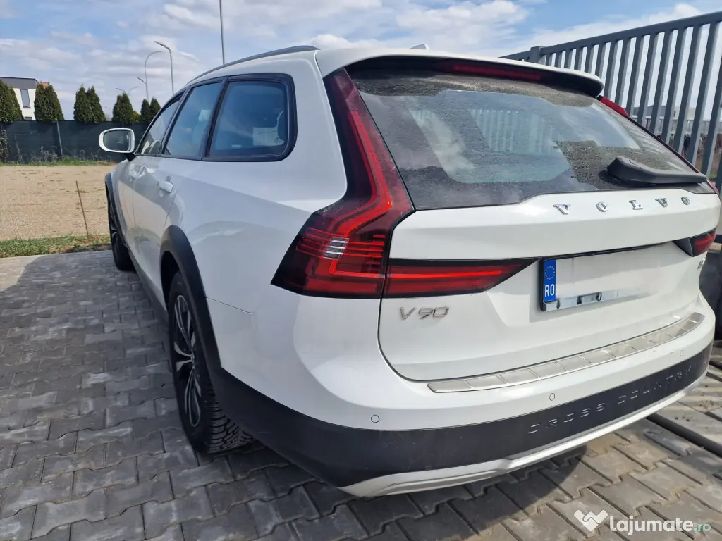 Volvo V90 Cross Country B5 4x4 