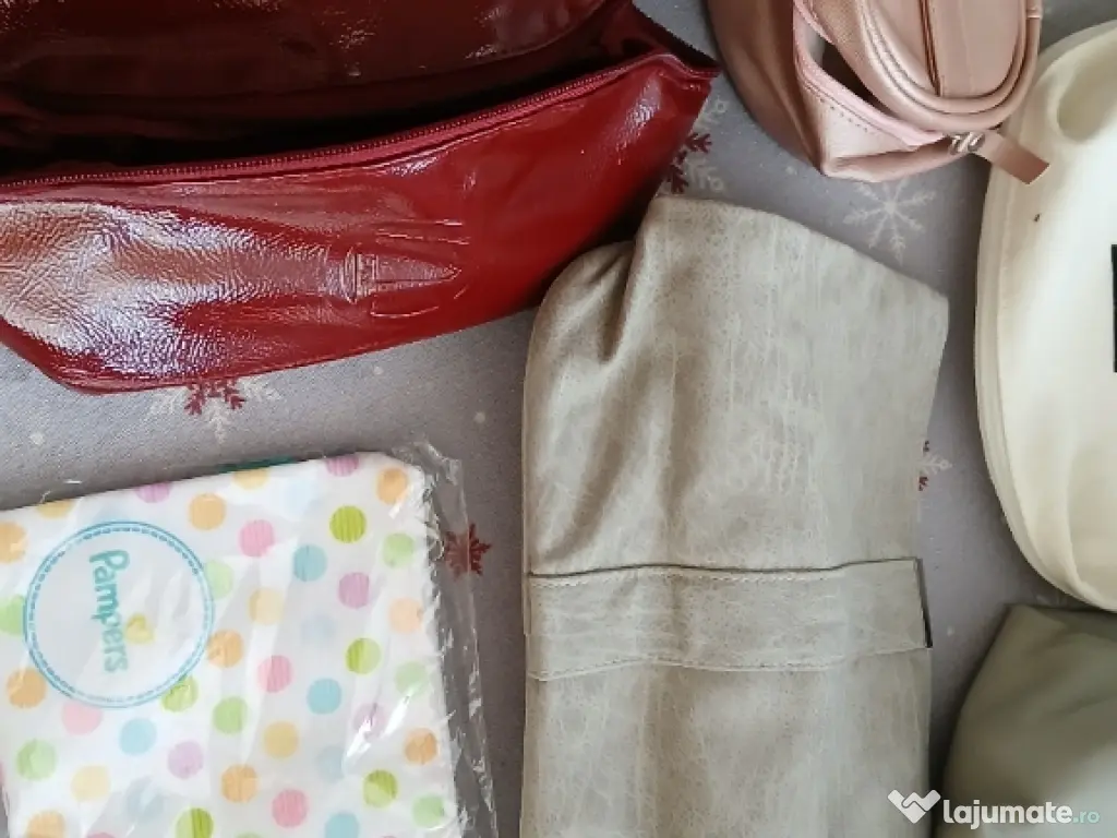 Vând genți  port- fard /Vacanță 