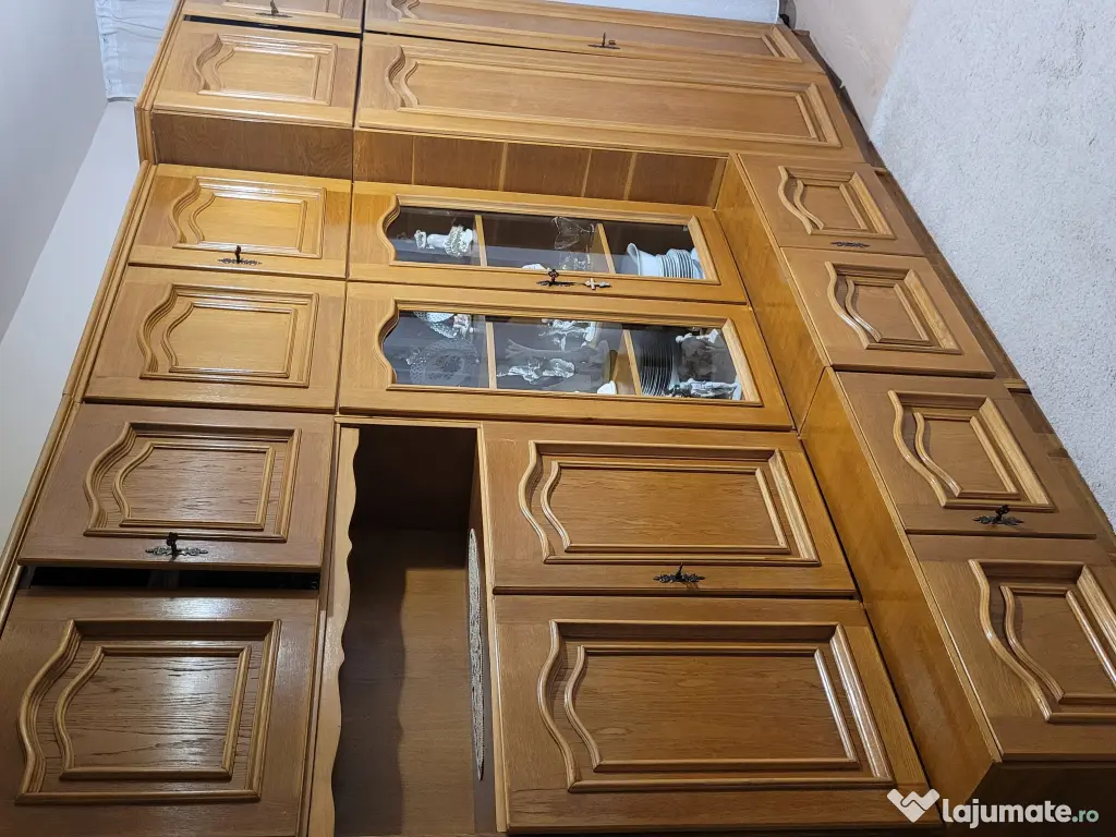 Mobilă lemn masiv- living 