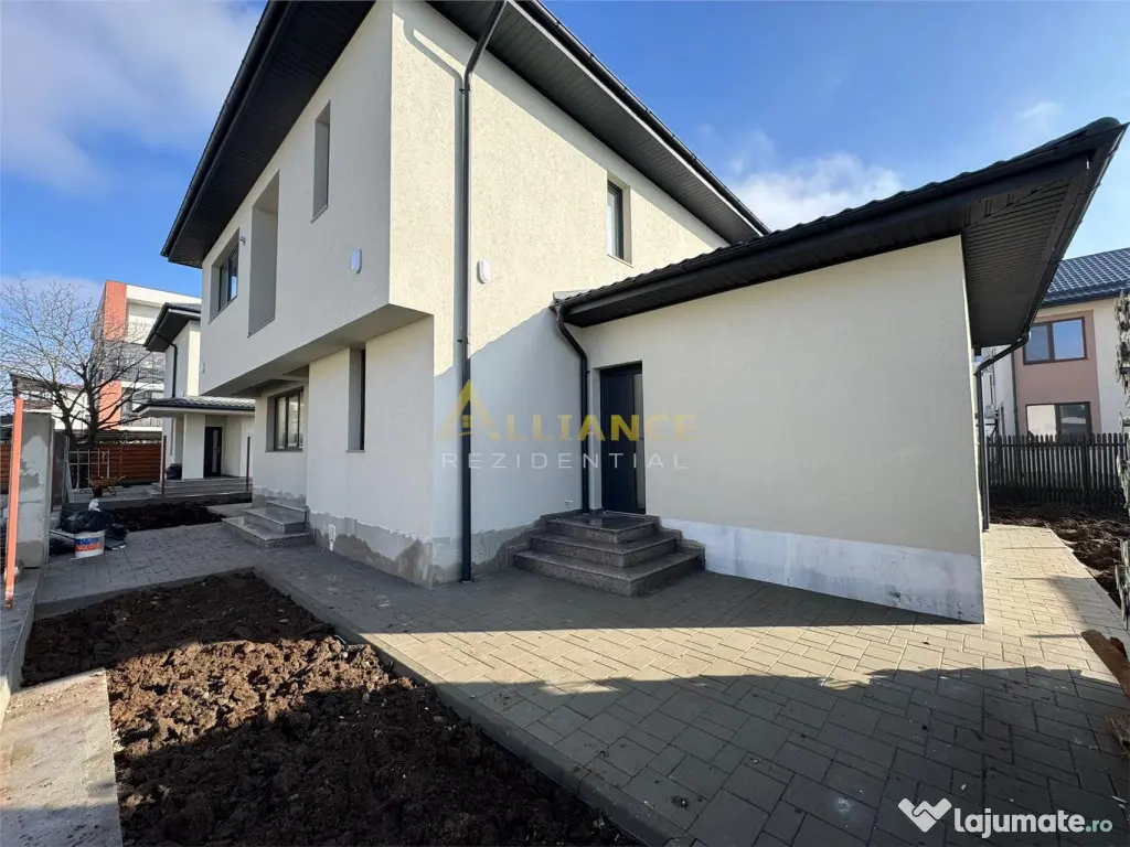 Vila individuala 5 camere - 3 bai - Strada Astrelor 