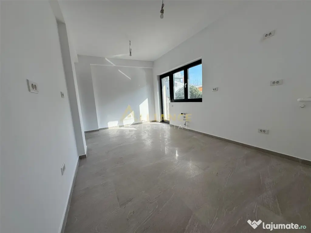 Vila individuala 5 camere - 3 bai - Strada Astrelor 