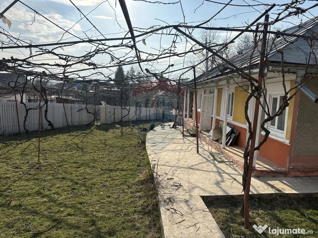 Casă / Vilă cu 3 camere de vânzare