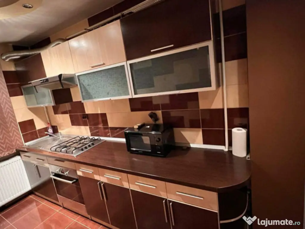 Etaj 1 - Ap. 2 camere confort 1 Hipodrom. Mobilat Utilat. 