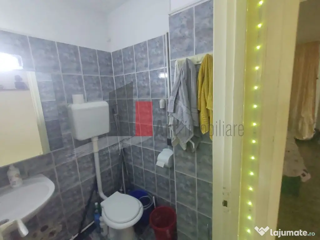 Vânzare apartament 3 camere Piața Sudului - Secuilor 