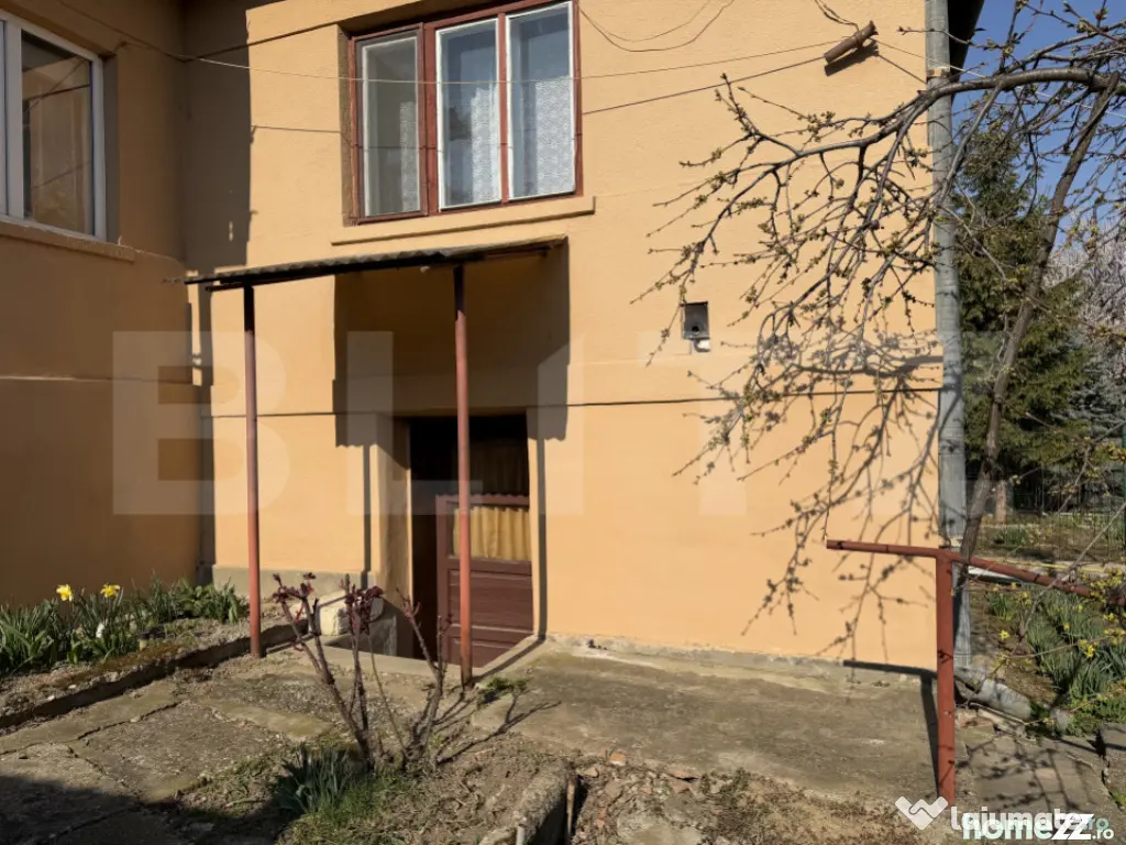 Casa de vanzare in suprafat de 90 mp cu 583 mp teren, loc. Z 