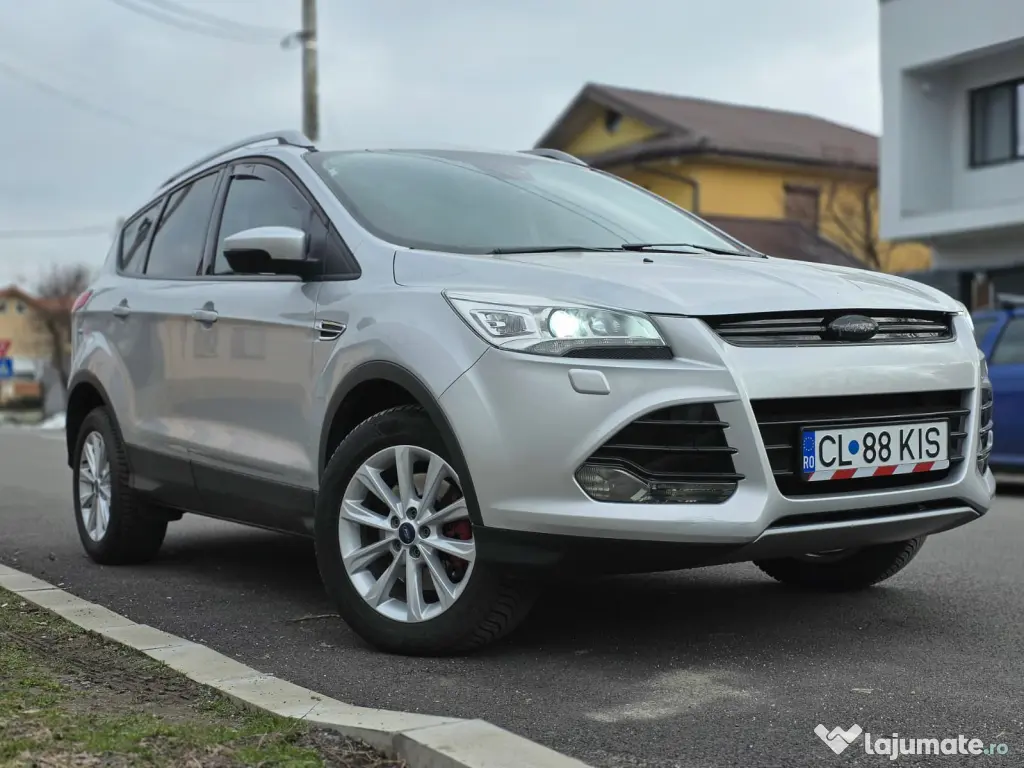 Ford Kuga din 2016, motor 2.0 TDCI, 150 CP, 4x4 Intelligent AWD 