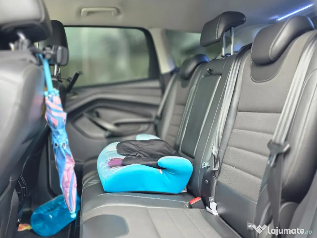 Ford Kuga din 2016, motor 2.0 TDCI, 150 CP, 4x4 Intelligent AWD 