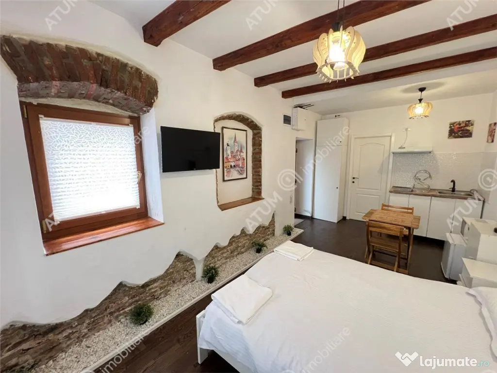 Casa ultracentrala compusa din 2 garsoniere zona Teatru Gong