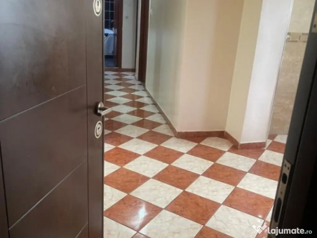 Piața Rahova | 3 camere | 70mp | et 1 | centrala proprie | 