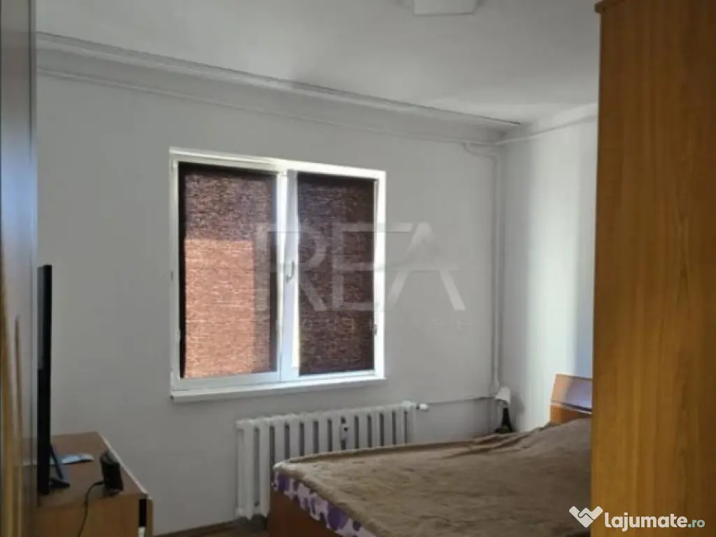 3 camere, 4/4, bloc 1981, anvelopat-Gorjului 